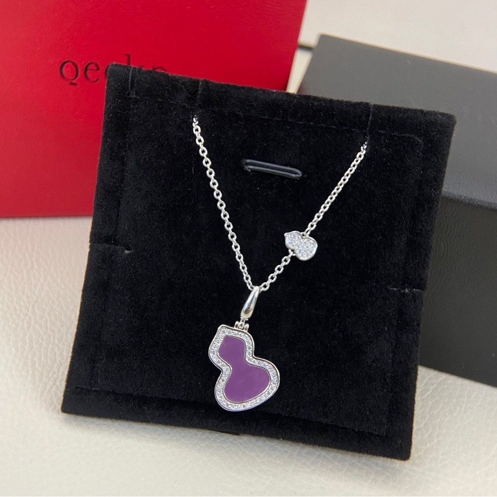 Elegant Silver and Purple Heart Pendant Necklace